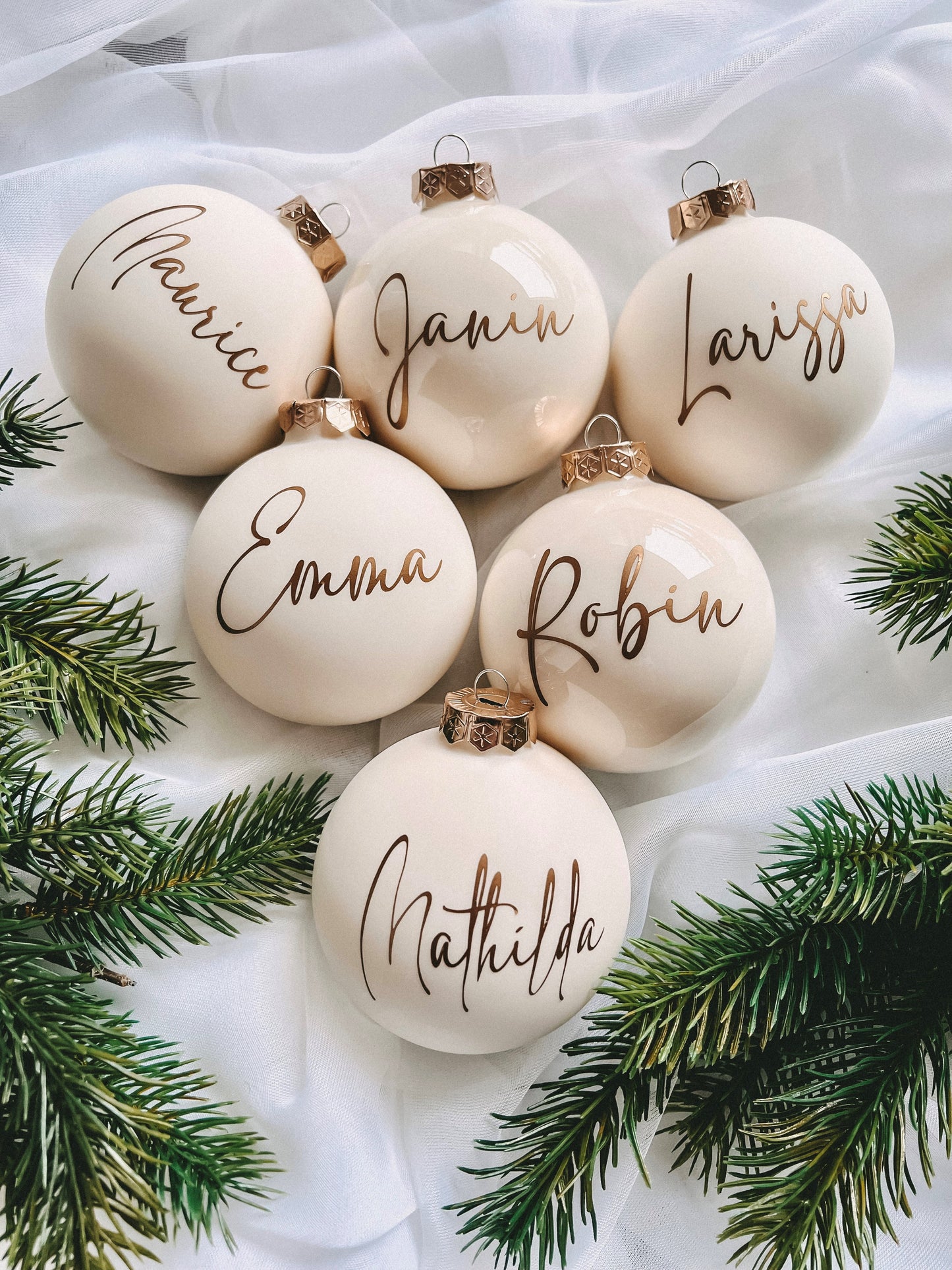 Christmas Balls off-white