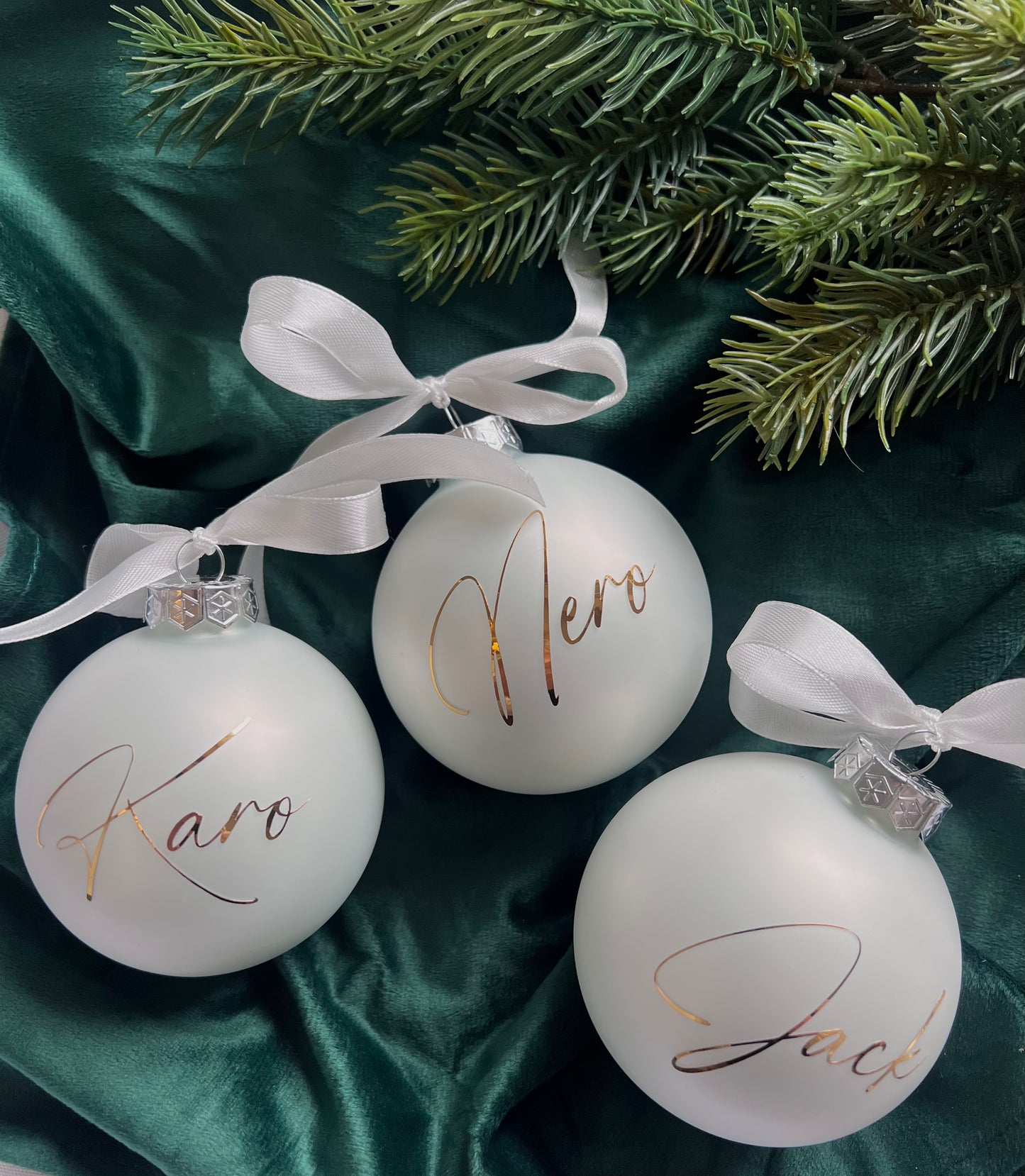 Christmas Balls white