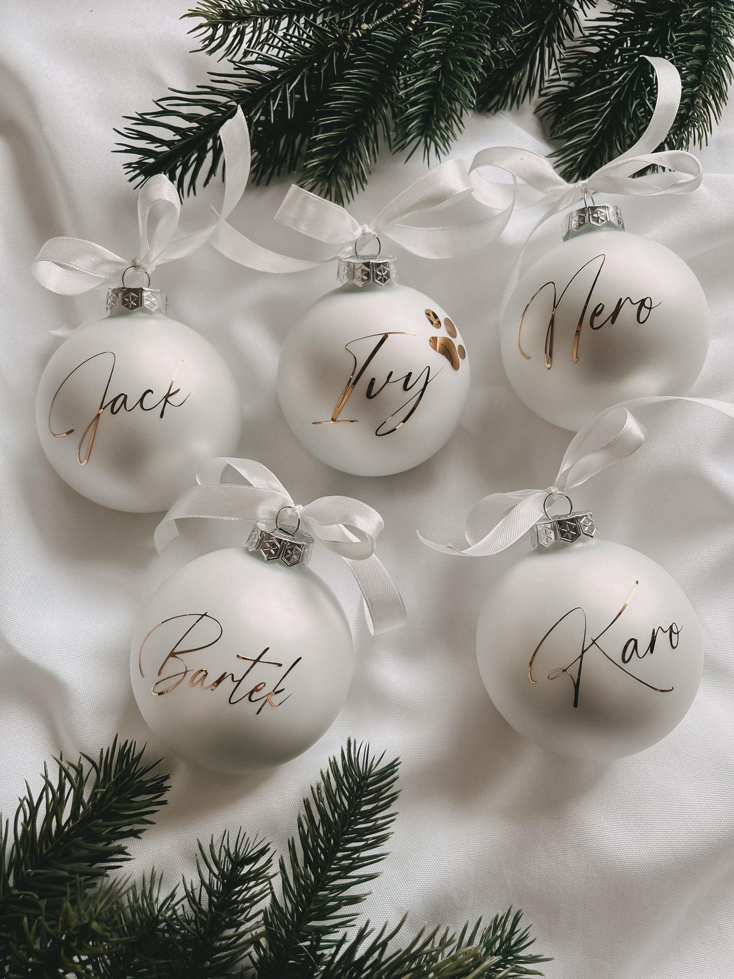 Christmas Balls white