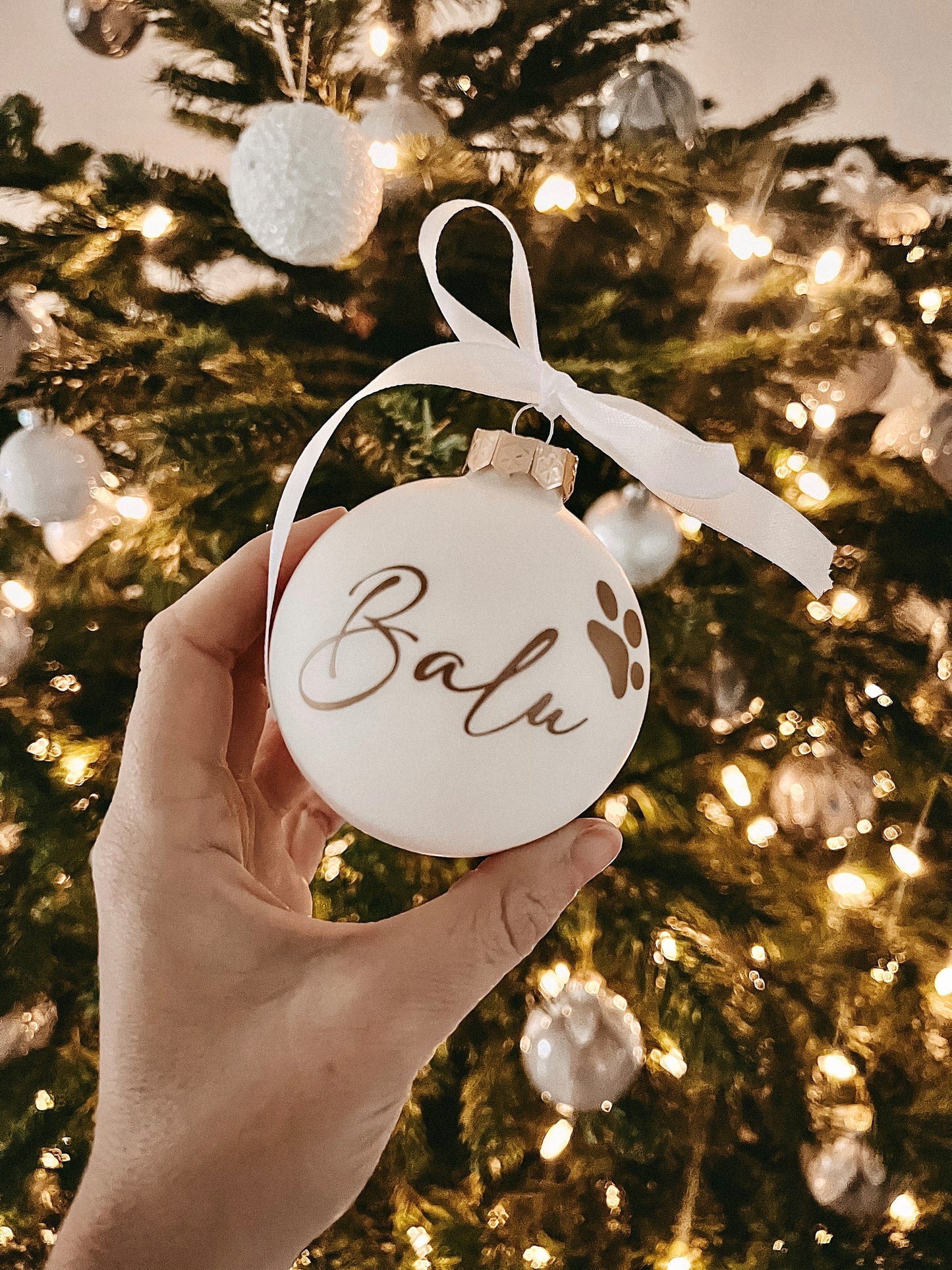 Christmas Balls off-white