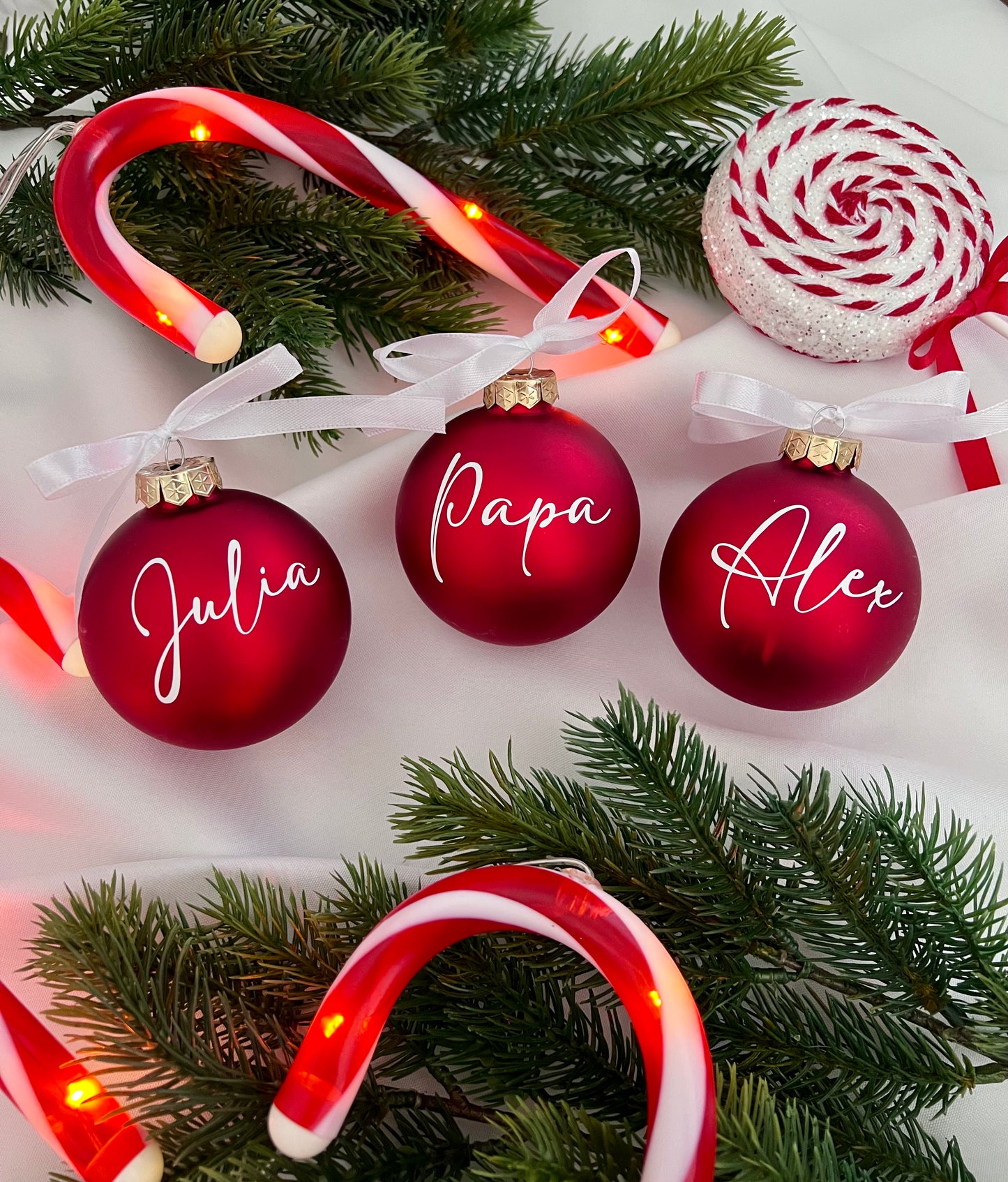Christmas Balls red