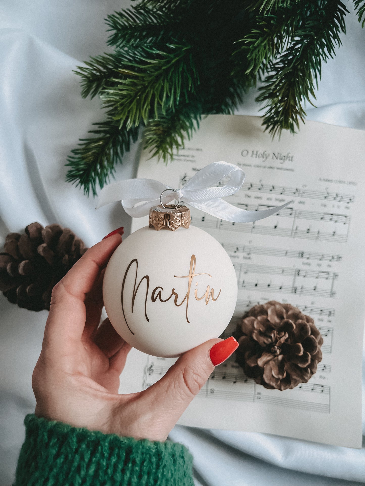 Christmas Balls off-white