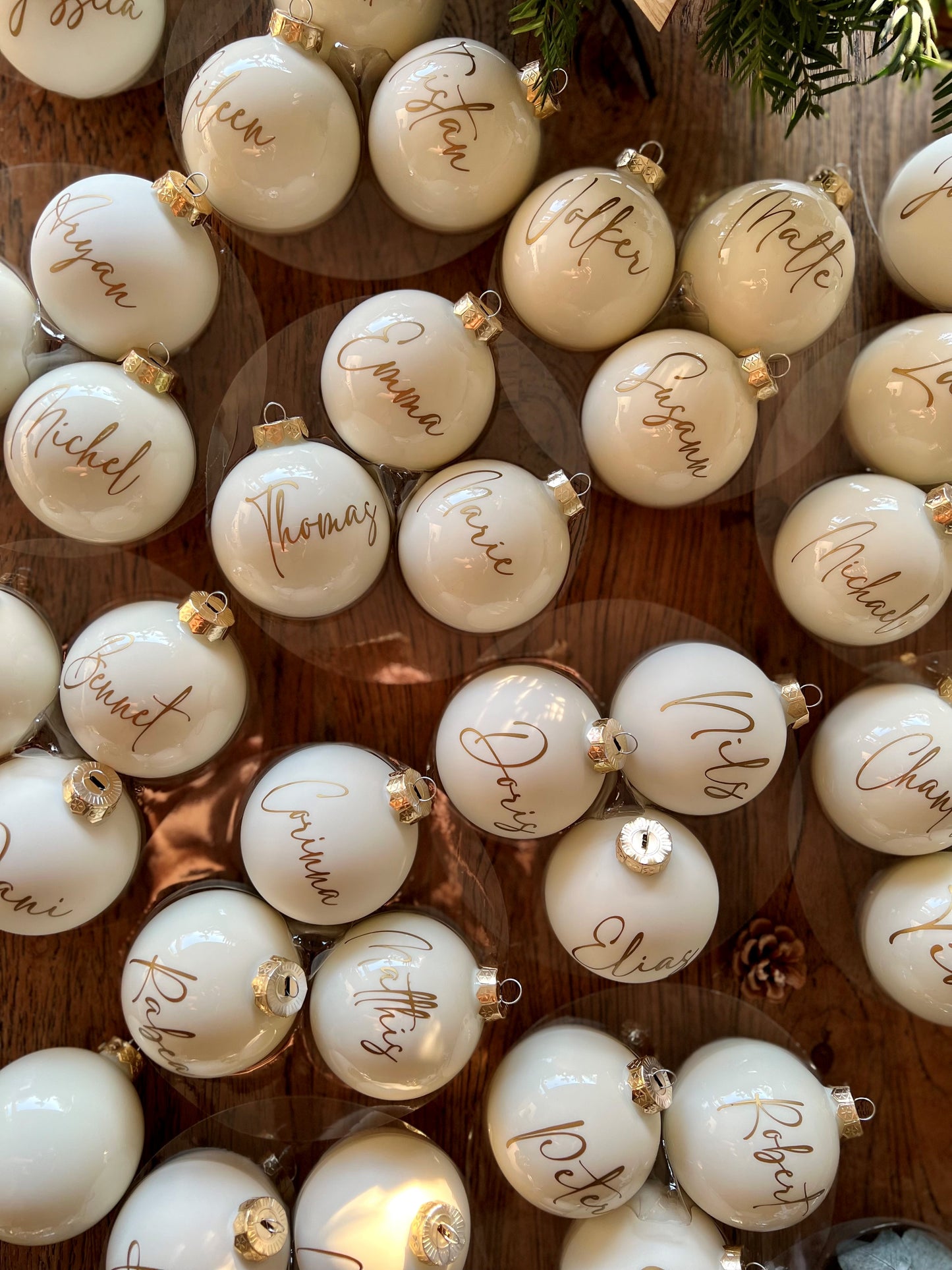 Christmas Balls off-white