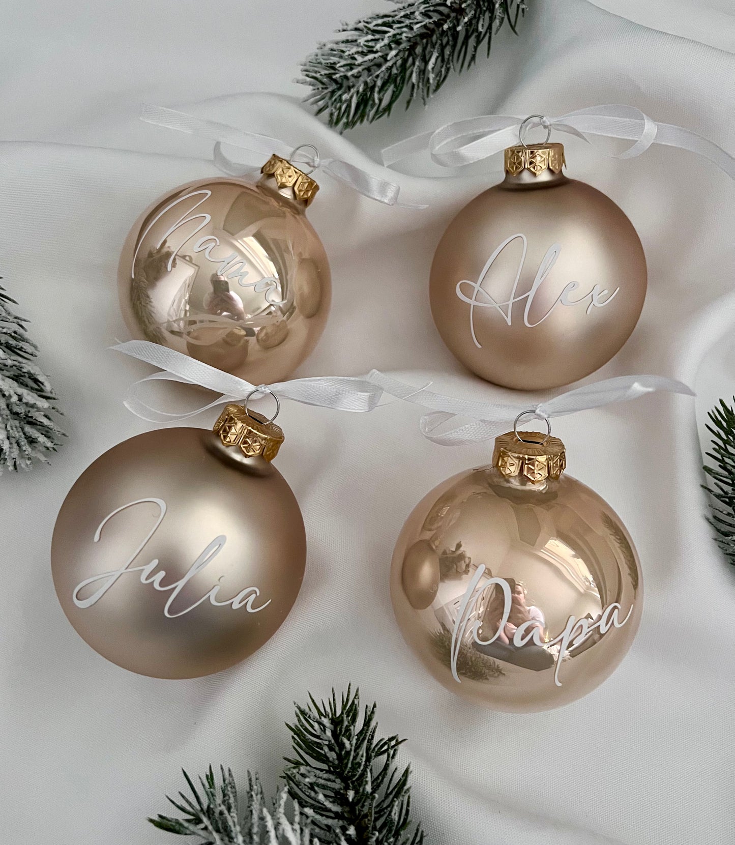 Christmas Balls gold