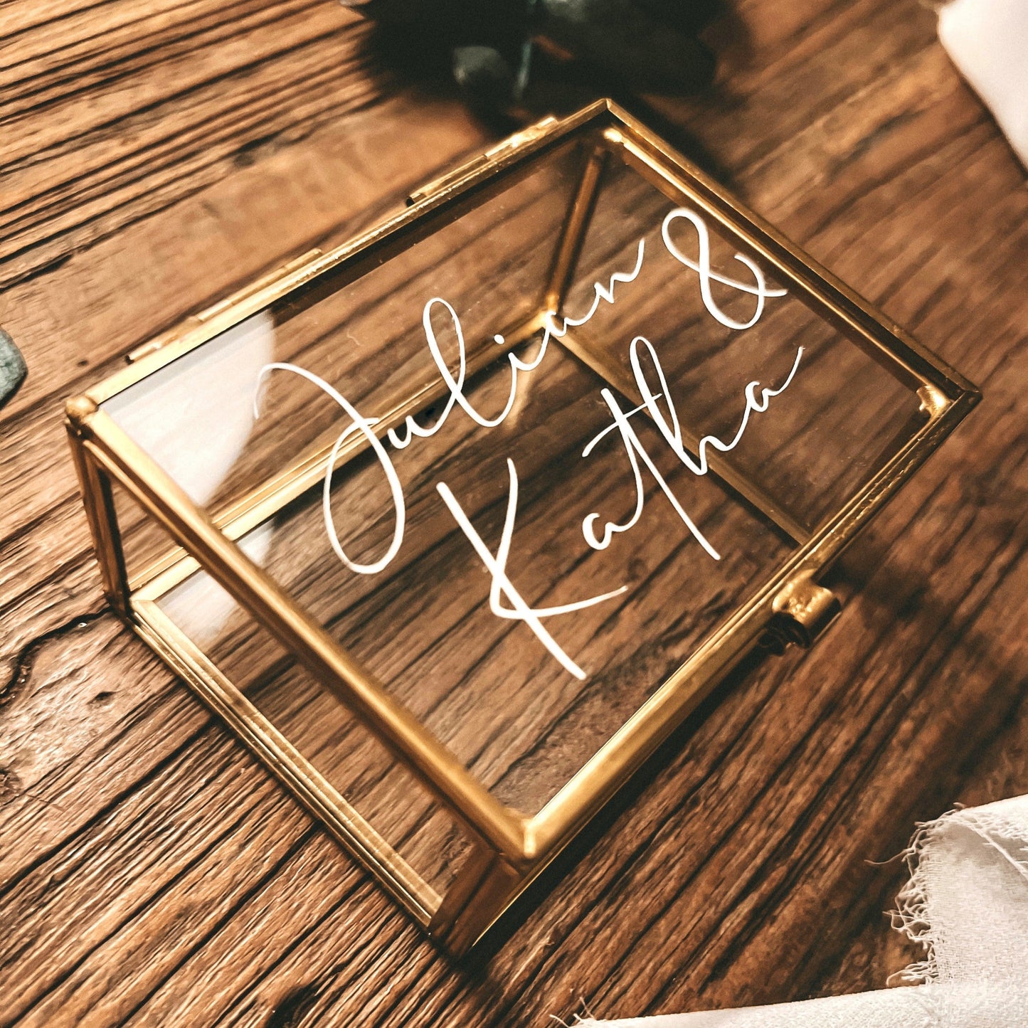 Ringbox Calligraphy Small