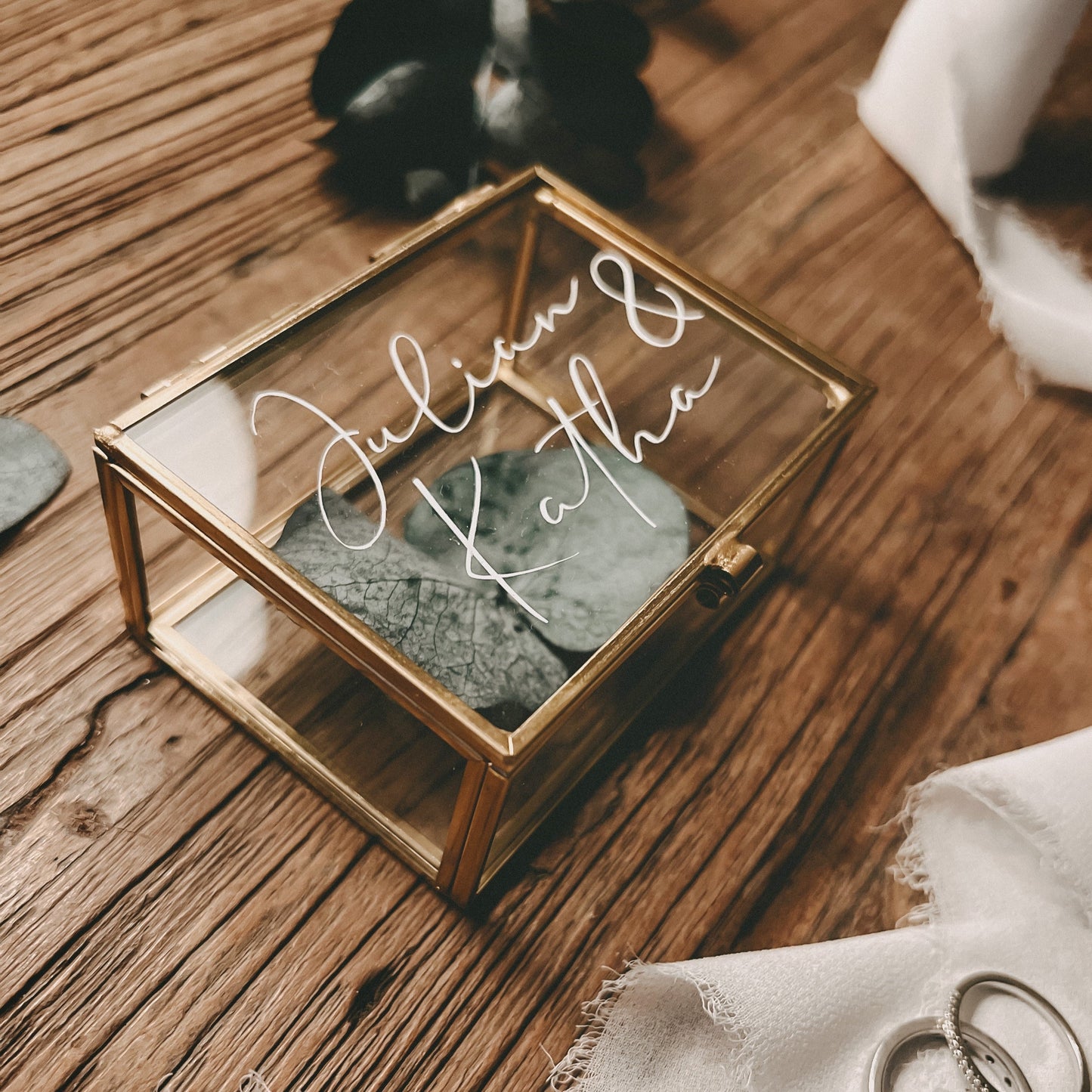 Ringbox Calligraphy Small